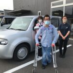 お客様が希望されたキューブ（日産）に、手動運転装置を取り付け改造した福祉車両