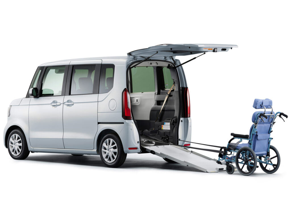 ホンダ「NBOX」車椅子スロープ車